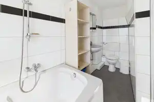 Solide im Innenstadtbereich! 6-Parteien-Haus mit 3 freien Einheiten – Mariaweiler Straße 00, 52349 Düren (Kreis) – Vorschaubild 22