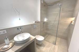 Hochwertige Stadtvilla / Erstbezug - sofort einziehen & wohlfühlen ! – Oberschlesische Str. 20A, 81929 Daglfing, München – Vorschaubild 57