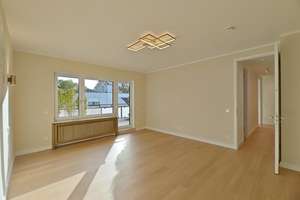Designer-Penthouse mit Traum- Dachterrasse und Blick über Isarhochufer: PROVISIONSFREI – Die vollständige Adresse der Immobilie erhältst du vom Anbieter., 81679 Altbogenhausen, München – Vorschaubild 13