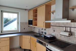 Gepflegte 3-Zimmer-Dachgeschosswohnung mit Balkon und EBK in Augsburg-Hochzoll – Weißenseestraße 22, 86163 Hochzoll-Süd, Augsburg – Vorschaubild 9