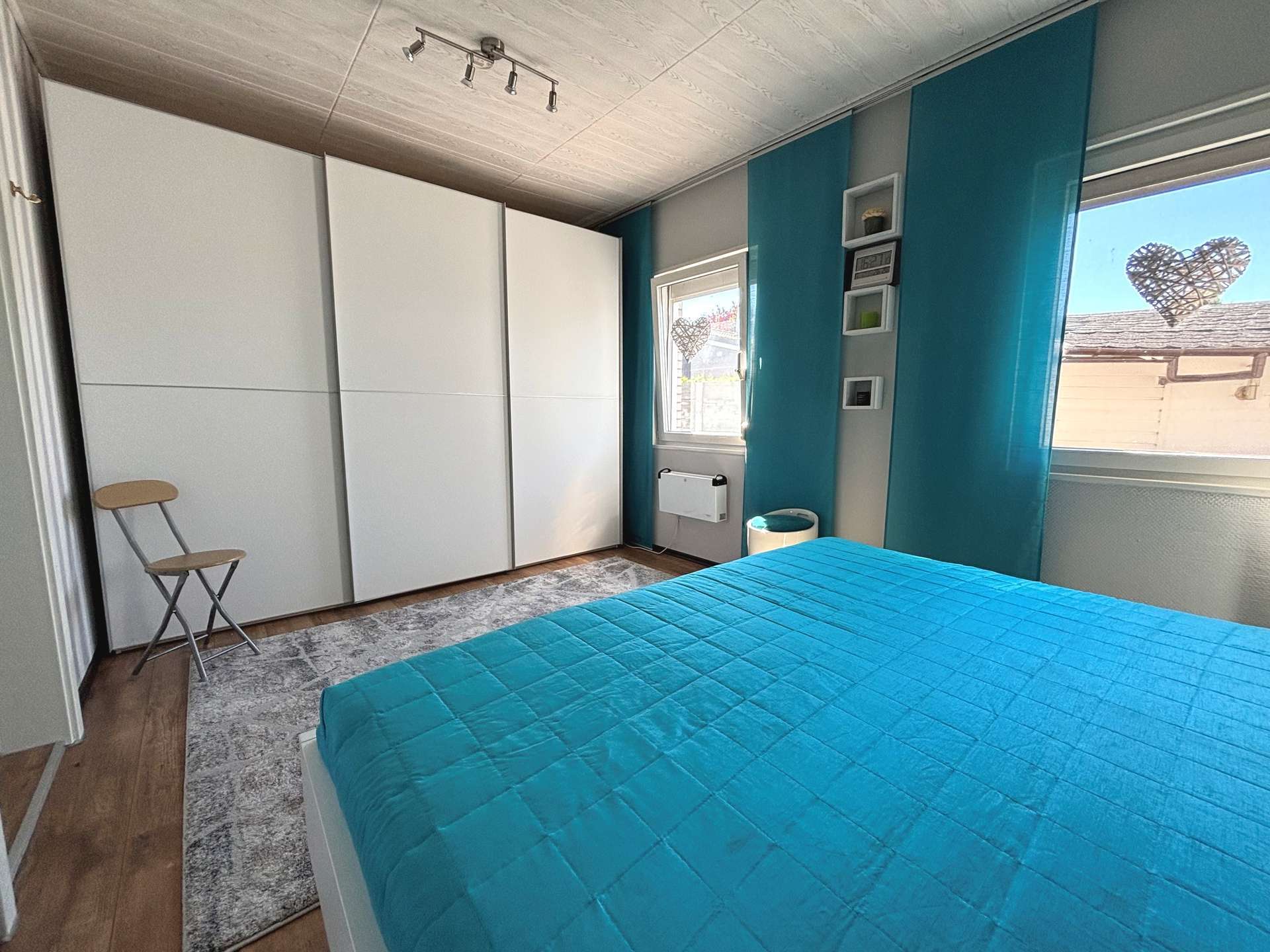 Immobilie in Hohenfelde - Strand, Sonne, Erholung – stilvolles Wochenendhaus nahe der Ostsee in Hohenfelde - Bild 1