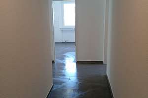 Schicke helle frisch sanierte Etagenwohnung