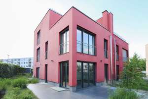 Familienglück nahe BER: Moderne Doppelhaushälfte in ruhiger Feldrandlage von Berlin-Rudow – Die vollständige Adresse der Immobilie erhältst du vom Anbieter., 12355 Rudow, Berlin – Vorschaubild 3