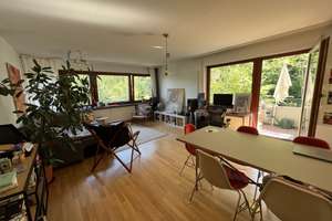 Helle 2-Zimmer Wohnung im 2. OG mit Balkon in Stuttgart West – Zamenhofstraße 64, 70197 Kräherwald, Stuttgart – Vorschaubild 1
