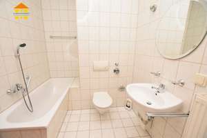 Ideal geschnittene Wohnung sucht neue Mieter, mit Einbauküche. – Ludwig-Kirsch-Straße 32, 9130 Sonnenberg, Chemnitz – Vorschaubild 9