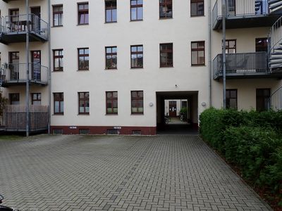 2 Zimmer Wohnung, Balkon im Hinterhaus