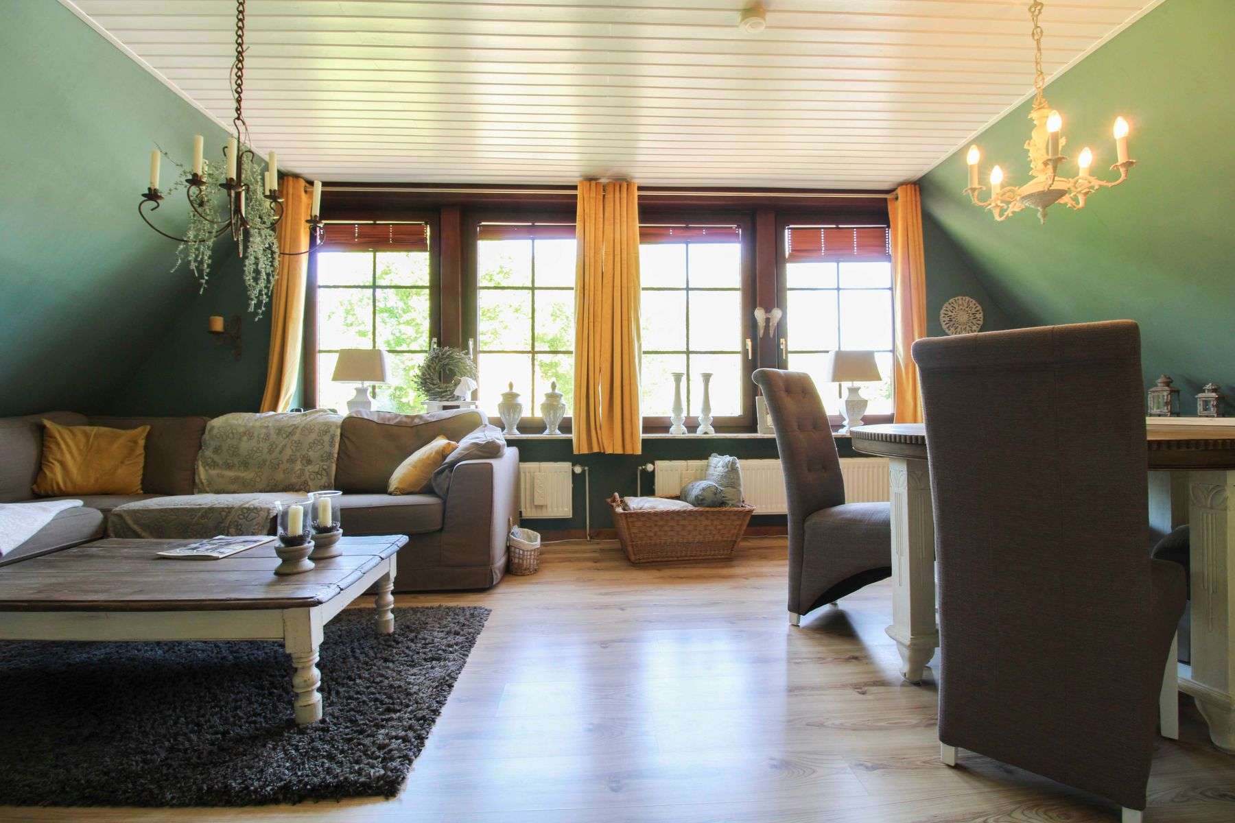 Immobilie in Wischhafen - Reetdachidylle in ruhiger Feldrandlage von Wischhafen - Landhaus mit Ferienwohnung - Bild 5