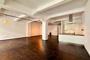 Stilvolles Loft Apartment – 63067 Messehalle, Offenbach am Main – Vorschaubild 4