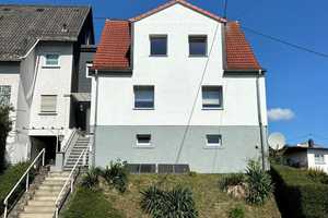 +++ Charmantes, modernisiertes Ein- bis Zweifamilienhaus mit Doppelgarage, Garten, Terrasse und h... – Neunkirchen (Kreis) – Vorschaubild 2