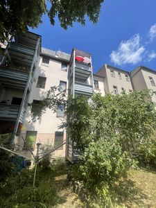 Vermietete Wohnung in Mehrfamilienhaus in Leipzig Plagwitz! Ruhige Seitenstraße !