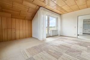 Helle Dachgeschosswohnung mit großzügigem Süd-Balkon in Bielefeld-Baumheide – 33609 Heepen, Bielefeld – Vorschaubild 3