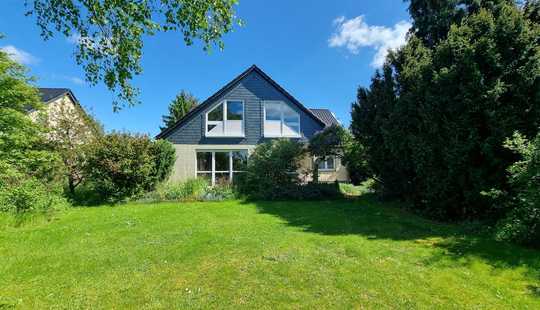 Bild von Ein Haus in bester Lage mit einem 1.150 m² großen Grundstück
