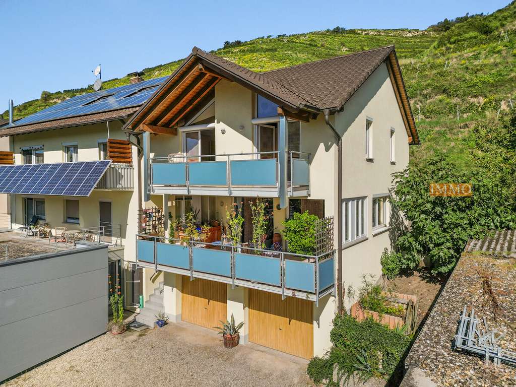 Immobilie in Vogtsburg im Kaiserstuhl - IMMORath.de - Maisonette mit Garten, Terrasse & Balkon - Bild 1