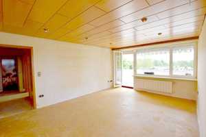 Großer Balkon + Fahrstuhl: Sonnige, großzügige 4-Zimmer-Wohnung mit Stellplatz... – Wolfsburg – Vorschaubild 6