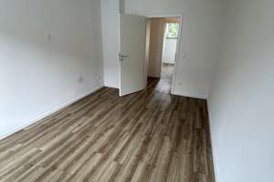 Moderne 3-Raum-Wohnung mit Balkon in Frohnhausen möchte gerne ab Oktober vermietet werden – Stenzelstraße 15, 45144 Frohnhausen, Essen – Vorschaubild 25