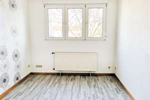 Gemütliche Dachgeschosswohnung mit Potenzial in einem ruhigen Altbau – Schillerstraße 12, 46047 Marienkirche, Oberhausen – Vorschaubild 3