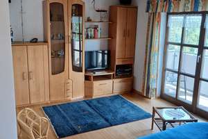 Wohnen mit Charakter: Großzügige voll möblierte 4-Zimmer-Wohnung in Tittling
