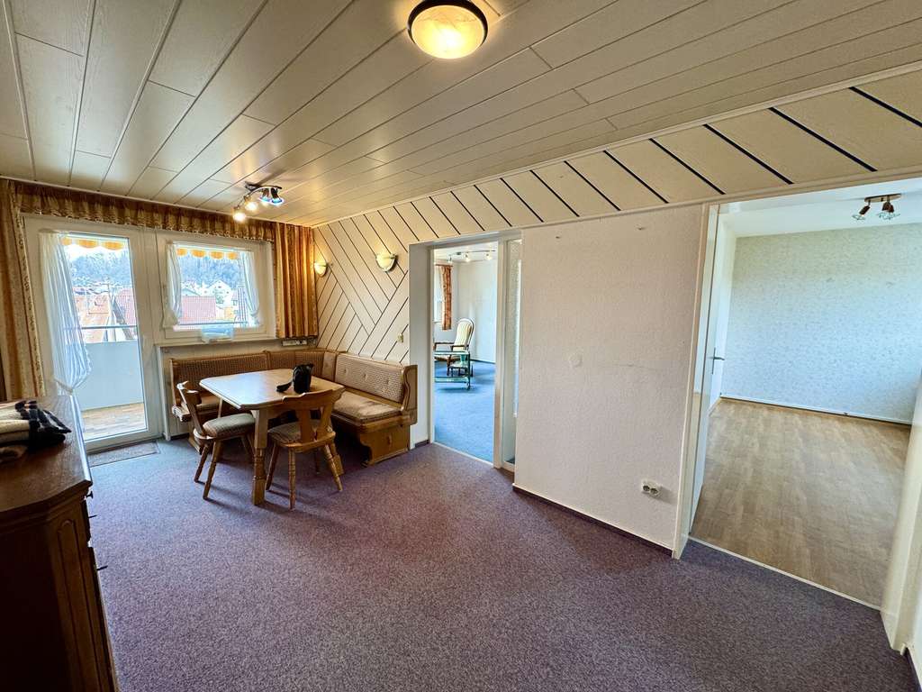 Immobilie in Warthausen - Bezugsfreie 4,5-Zimmer-Wohnung mit Garage in Warthausen - Bild 4