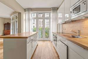 Lichtdurchflutete moderne Beletage-Wohnung in absoluter Bestlage – Die vollständige Adresse der Immobilie erhältst du vom Anbieter., 10179 Mitte (Ortsteil), Berlin – Vorschaubild 3