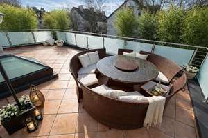 KENSINGTON - Exklusives Wohnerlebnis: Stilvolles Haus in Haus Konzept mit Wintergarten in Neu-Aubing