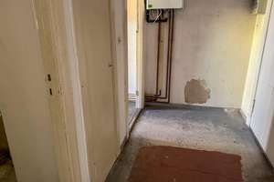 1-Zimmer-Altbauwohnung mit großem Wohnbereich und individuellem Ausbaupotenzial im Bayrischen Viert – Die vollständige Adresse der Immobilie erhältst du vom Anbieter., 10779 Wilmersdorf, Berlin – Vorschaubild 5