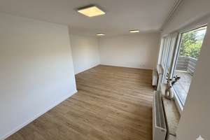 Lichtdurchfluteter Erstbezug nach Modernisierung: 3-Zimmer-Wohnung mit Südwest-Balkon  & Garage – Die vollständige Adresse der Immobilie erhältst du vom Anbieter., 42113 Uellendahl-Katernberg, Wuppertal – Vorschaubild 5