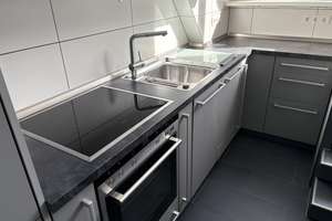 Teilmöbelierte gehobene 2-Zimmer-Wohnung in Zuffenhausen mit Dachterrasse  und Bühne – Marbacher Straße 48, 70435 Zuffenhausen-Mitte, Stuttgart – Vorschaubild 7