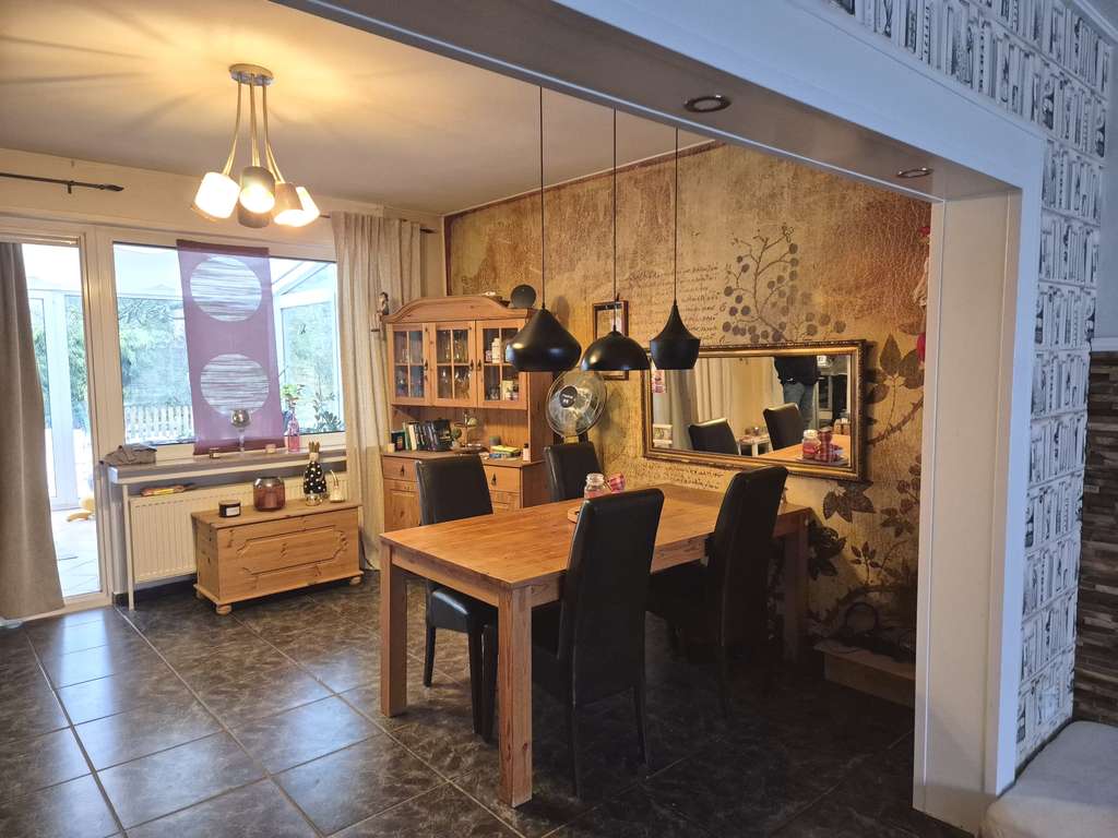 Immobilie in Beckum - Familienidyll in guter Lage - Einfamiienhaus mit Südgrundstück in Neubeckum! - Bild 3