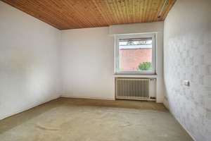 Südviertel!
Freistehender Bungalow in ruhiger Wohnstraße nähe Diepenbenden – Die vollständige Adresse der Immobilie erhältst du vom Anbieter., 52076 Burtscheid Steinebrück, Aachen – Vorschaubild 11