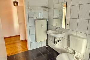 Stadtleben trifft Wohnqualität – 4 Zimmer, Kamin und drei Balkone – Oststraße 37, 40211 Stadtmitte, Düsseldorf – Vorschaubild 19