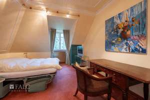 RESERVIERT! Wohnen mit Grandezza: Dachgeschossjuwel mit 3,90 m Deckenhöhe und Blick ins Grüne – Die vollständige Adresse der Immobilie erhältst du vom Anbieter., 81545 Harlaching, München – Vorschaubild 11