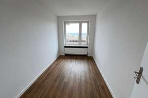 Herrliche Aussichten-nicht nur vom Balkon! 6-Zimmer-Residenz, Erstbezug nach Modernisierung, 2 Bäder – Goltsteinstr. 93, 50968 Bayenthal, Köln – Vorschaubild 9