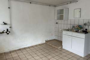 Gepflegtes Einfamilienhaus mit Garage auf großem Grundstück in Siegen- Gosenbach  – 57080 Gosenbach, Siegen – Vorschaubild 28