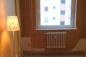 -LANKWITZ/ Bezugsfreie Wohnung mit Balkon, Wannenbad, Stellplatz (WG-Tauglich)- – Die vollständige Adresse der Immobilie erhältst du vom Anbieter., 12249 Lankwitz, Berlin – Vorschaubild 10