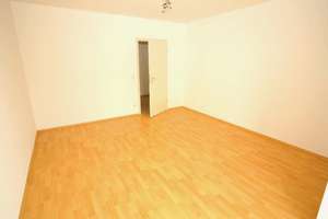 **** Tolle Neubau-Wohnung mit 2 Riesen-Erkern & Süd-Balkon & Laminat & Bad & Bar/ Theke! **** – Hasengartenstr. 9a, 65189 Südost, Wiesbaden – Vorschaubild 16