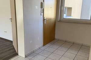 Lichtdurchflutete 3-Raum Wohnung mit Wintergarten – 64354 Reinheim – Vorschaubild 4