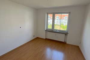 Erstbezug nach Sanierung: Große Wohnung in ruhiger Wohnanlage – 93055 Burgweinting-Harting, Regensburg – Vorschaubild 3