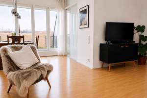  Über den Dächern Haidhausens: Modernes Dachgeschossloft in saniertem Altbau – 81667 Haidhausen Süd, München – Vorschaubild 3