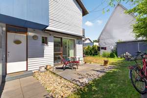 Sonniges Holzhaus-Glück in Neureut – Die vollständige Adresse der Immobilie erhältst du vom Anbieter., 76149 Neureut, Karlsruhe – Vorschaubild 3