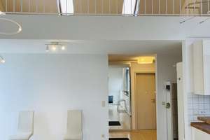 Lichtdurchflutete Galerie-Whg mit schicker Einbauküche und Dachterrasse – Die vollständige Adresse der Immobilie erhältst du vom Anbieter., 90425 Wetzendorf, Nürnberg – Vorschaubild 5