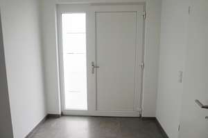 ISERNHAGEN FB: Komfort-Reihenmittelhaus - Bauhausstil - Stellplatz - Garten – 30916 Isernhagen – Vorschaubild 3