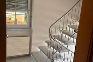 Wohnen mit Charakter: Doppelhaushälfte in Stuttgart-Büsnau – Die vollständige Adresse der Immobilie erhältst du vom Anbieter., 70569 Büsnau, Stuttgart – Vorschaubild 4