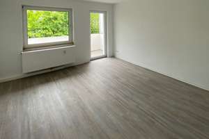 Komplett renovierte 2,5-Zimmer-Wohnung in Nähe City mit Balkon! – Essener Str. 79, 45141 Stoppenberg, Essen – Vorschaubild 9