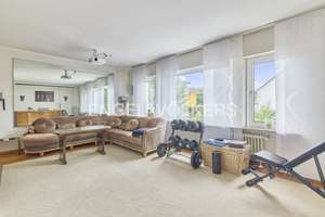 Traumhaftes Zweifamilienhaus mit Pool und Gartenparadies in bester Lage! – Die vollständige Adresse der Immobilie erhältst du vom Anbieter., 64372 Ober-Ramstadt – Vorschaubild 14