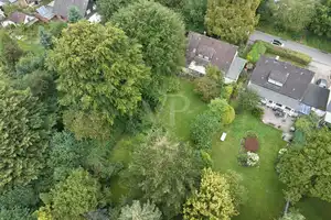 Einfamilienhaus auf großzügigem Grundstück mit Potenzial zur Verwirklichung Ihrer Wohnträume! – Hamburg – Vorschaubild 13