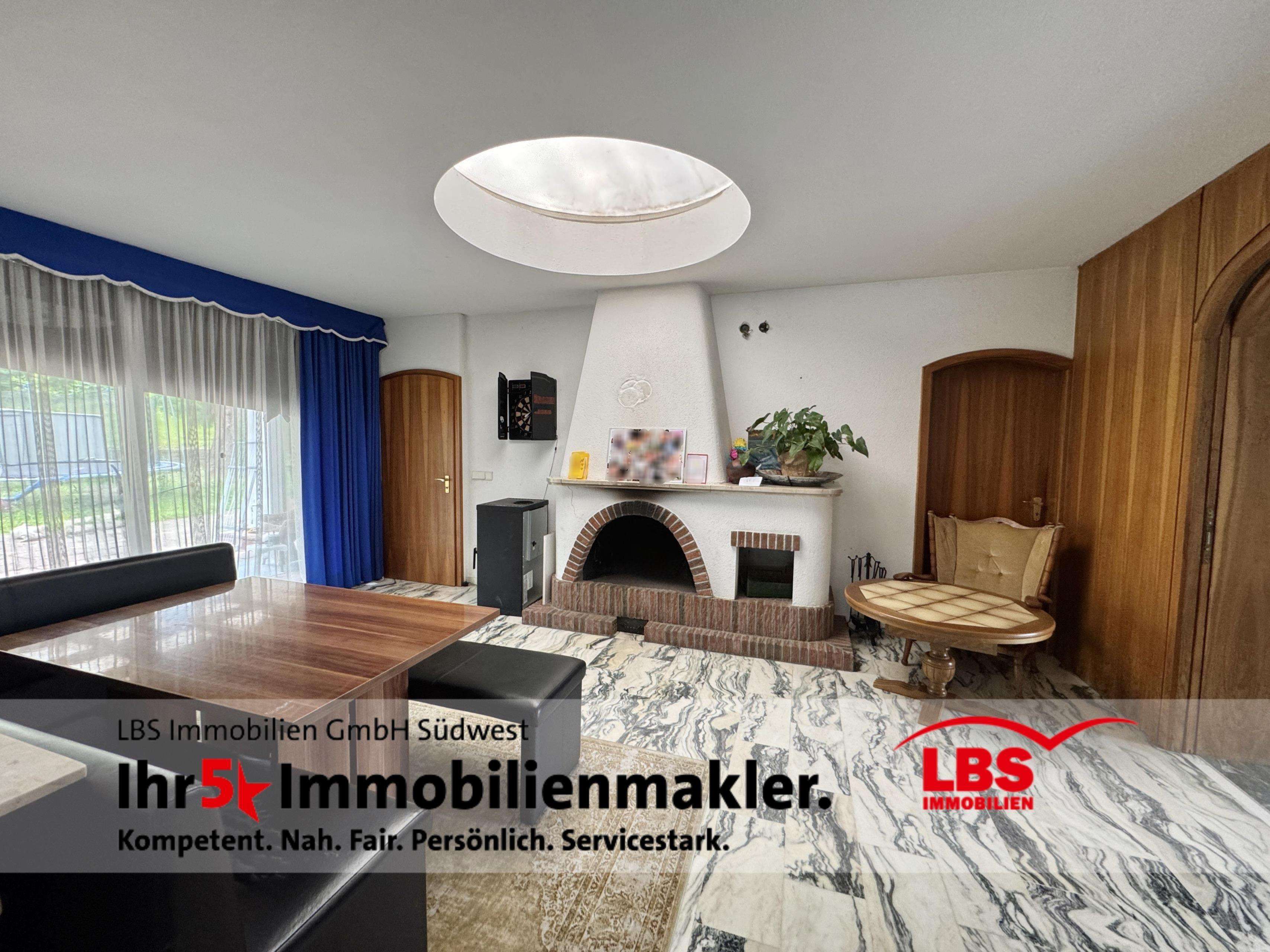 Immobilie in Kuppenheim - Repräsentatives Anwesen in begehrter Waldrandlage! - Bild 0