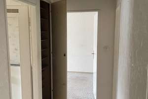 Handwerker gesucht für 3-Zimmerwohnung in Erbenheim – Am Hochfeld 32, 65205 Erbenheim, Wiesbaden – Vorschaubild 12