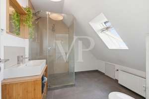 Lichtdurchflutete Maisonettewohnung mit Balkon und Terrasse – Die vollständige Adresse der Immobilie erhältst du vom Anbieter., 50825 Ehrenfeld (Ortsteil), Köln – Vorschaubild 23