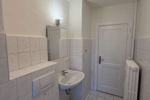 Frisch Renovierte 2 Zimmer Wohnung in der Kieler Innenstadt – 24105 Blücherplatz, Kiel – Vorschaubild 7