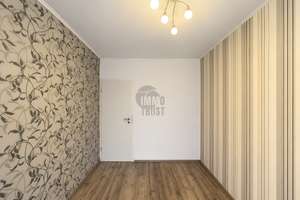 CHARMANTES EINFAMILIENHAUS - 5 ZIMMER, GROßER GARTEN & 50 m² TERRASSE – 65931 Sindlingen, Frankfurt am Main – Vorschaubild 10